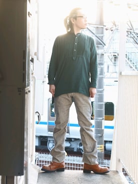 「中年」｜「アイテム（シャツ/ブラウス）」を使った、s uchidaさん（メンズ・173cm）の秋コーディネート