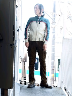 「中年」｜「アイテム（ライダースジャケット）」を使った、s uchidaさん（メンズ・173cm）の秋コーディネート