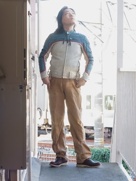 「BEN DAVIS（ベンデイビス）のアイテム（カーゴパンツ）」を使った、s uchidaさん（メンズ・173cm）の秋コーディネート