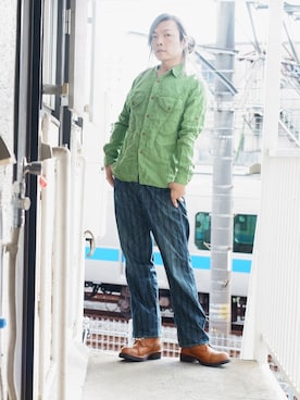 「FREEWHEELERS（フリーホイーラーズ）のアイテム（パンツ）」を使った、s uchidaさん（メンズ・173cm）の夏コーディネート