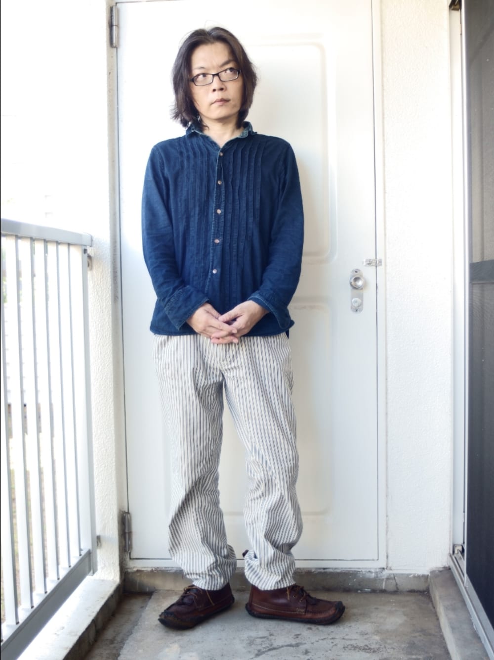 「おじさん、おじコーデ、中年、ストライプパンツ、アメカジ」｜「45Rのアイテム（デニムパンツ、ホワイト系）」を使った、s uchidaさん（メンズ・173cm）の秋コーディネートの1枚目の写真