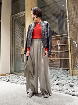 「アイテム（ライダースジャケット）」を使った、HANAKO さん（レディース・167cm）の冬コーディネート