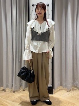 「アイテム（バレエシューズ）」を使った、mio🍑さん（レディース・160cm・20代）の秋コーディネート