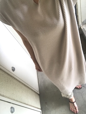 「ZURI（ズリ）のアイテム」を使った、カメ吉さん（レディース・167cm）の夏コーディネート