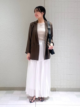 「アイテム（ヘアアクセサリー）」を使った、keinaさん（レディース・160cm）の夏コーディネート