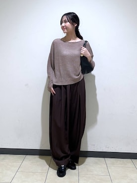 「アイテム（バレッタ/ヘアクリップ、ゴールド系）」を使った、keinaさん（レディース・160cm）の秋コーディネート