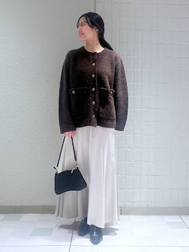 「アイテム（バレッタ/ヘアクリップ）」を使った、keinaさん（レディース・160cm）の秋コーディネート