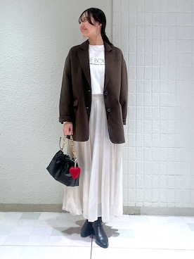 「アイテム（バレッタ/ヘアクリップ）」を使った、keinaさん（レディース・160cm）の秋コーディネート