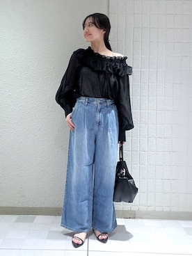 「LOWRYS FARM（ローリーズファーム）のメタルバレッタ　265411（バレッタ/ヘアクリップ、ゴールド系）」を使った、keinaさん（レディース・160cm）の春コーディネート