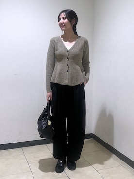 「A part by（アパートバイ）のギャザーコインローファー（ローファー、ブラック系）」を使った、keinaさん（レディース・160cm）の秋コーディネート