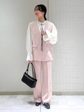 「アイテム（バレッタ/ヘアクリップ）」を使った、keinaさん（レディース・160cm）の冬コーディネート