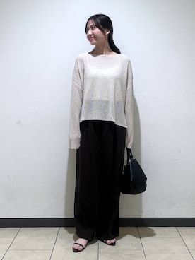 「アイテム（バレッタ/ヘアクリップ、ゴールド系）」を使った、keinaさん（レディース・160cm）の秋コーディネート