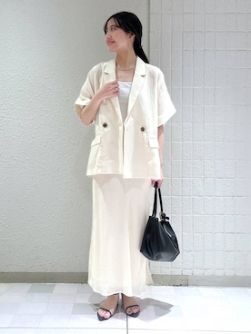 「LOWRYS FARM（ローリーズファーム）のメタルバレッタ　265411（バレッタ/ヘアクリップ、ゴールド系）」を使った、keinaさん（レディース・160cm）の春コーディネート
