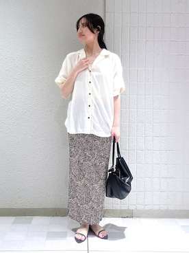 「LOWRYS FARM（ローリーズファーム）のメタルバレッタ　265411（バレッタ/ヘアクリップ、ゴールド系）」を使った、keinaさん（レディース・160cm）の夏コーディネート