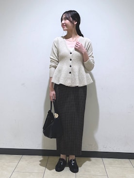 「アイテム（バレッタ/ヘアクリップ、ゴールド系）」を使った、keinaさん（レディース・160cm）の秋コーディネート