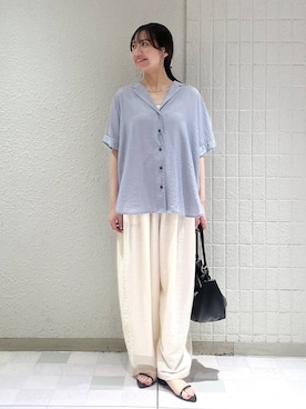 「アイテム（バレッタ/ヘアクリップ、ゴールド系）」を使った、keinaさん（レディース・160cm）の夏コーディネート