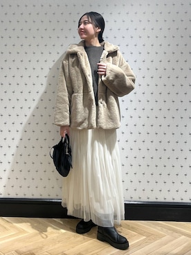 「e/rm（イーアールエム）のファージャケット（その他アウター）」を使った、keinaさん（レディース・160cm）の冬コーディネート