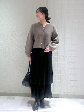 「アイテム（シュシュ、ブラウン系）」を使った、keinaさん（レディース・160cm）の秋コーディネート