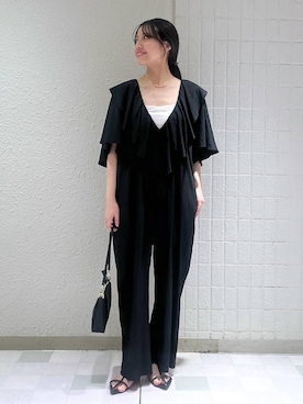 「A part by（アパートバイ）のアイテム（つなぎ/オールインワン、ブラック系）」を使った、keinaさん（レディース・160cm）の秋コーディネート