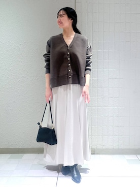 「アイテム（スカート、ベージュ系）」を使った、keinaさん（レディース・160cm）の冬コーディネート