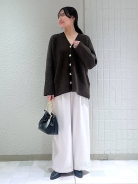 「アイテム（キーホルダー、シルバー系）」を使った、keinaさん（レディース・160cm）の秋コーディネート