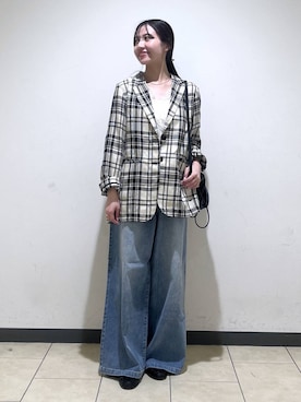 「アイテム（バレッタ/ヘアクリップ、ゴールド系）」を使った、keinaさん（レディース・160cm）の秋コーディネート