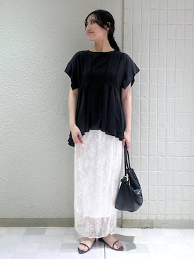「LOWRYS FARM（ローリーズファーム）のメタルバレッタ　265411（バレッタ/ヘアクリップ、ゴールド系）」を使った、keinaさん（レディース・160cm）の春コーディネート
