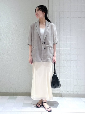 「LOWRYS FARM（ローリーズファーム）のメタルバレッタ　265411（バレッタ/ヘアクリップ、ゴールド系）」を使った、keinaさん（レディース・160cm）の春コーディネート