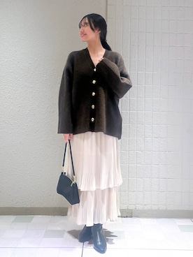 「アイテム（バレッタ/ヘアクリップ）」を使った、keinaさん（レディース・160cm）の秋コーディネート