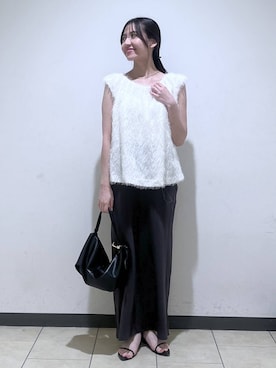 「アイテム（バレッタ/ヘアクリップ、ゴールド系）」を使った、keinaさん（レディース・160cm）の夏コーディネート
