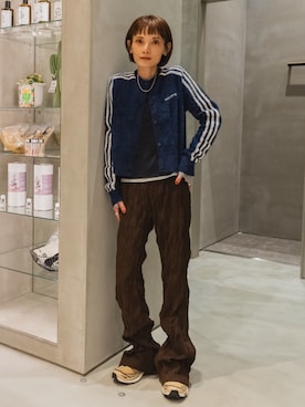 「アイテム（カーディガン/ボレロ）」を使った、RIHOさん（レディース・150cm）の秋コーディネート