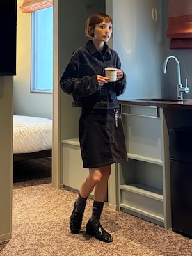 「UNIQLO（ユニクロ）のアイテム（スカート、グレー系）」を使った、RIHOさん（レディース・150cm）の秋コーディネート