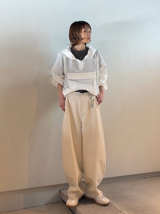 「mil（ミル）の【UVケア・接触冷感】 ラッシュガード ハーフジップ アノラックパーカー【587182】（パーカー）」を使った、RIHOさん（レディース・150cm）の春コーディネート