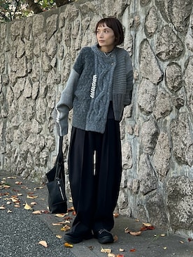 「アイテム（スニーカー）」を使った、RIHOさん（レディース・150cm・30代）の秋コーディネート