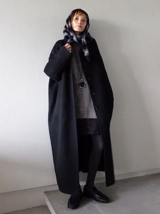 「for/c p.m（フォーシーピーエム）の[for/c p.m]リバーステンカラーコクーンロングコート（ステンカラーコート）」を使った、RIHOさん（レディース・150cm）の秋コーディネート