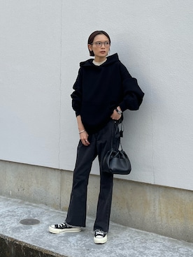 「JIL SANDER（ジルサンダー）のDRAWSTRING SM CROSSBODY（ショルダーバッグ）」を使った、RIHOさん（レディース・150cm）の秋コーディネート