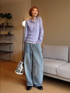 「アイテム（ハンドバッグ）」を使った、RIHOさん（レディース・150cm）の秋コーディネート