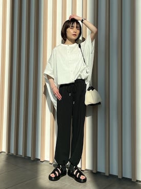「JIL SANDER（ジルサンダー）のDRAWSTRING SM CROSSBODY（ショルダーバッグ）」を使った、RIHOさん（レディース・150cm）の春コーディネート