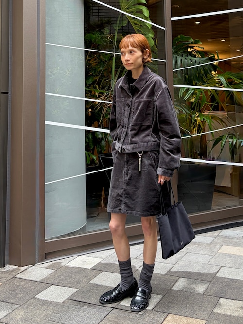 「Henon.(ヘノン)のSofi ミニバッグ(ハンドバッグ)」を使った、RIHOさん(レディース・150cm)の秋コーディネート