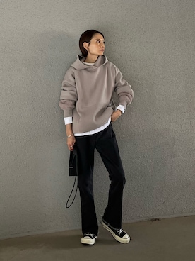 「HANES（ヘインズ）のアイテム」を使った、RIHOさん（レディース・150cm）の秋コーディネート