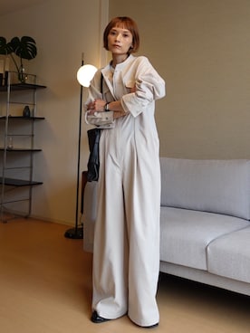 「アイテム（つなぎ/オールインワン）」を使った、RIHOさん（レディース・150cm）の秋コーディネート