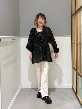 「LEPSIM（レプシィム）のスニーカーローファー　1042668（ローファー、ブラック系）」を使った、みさみささん（レディース・158cm）の夏コーディネート