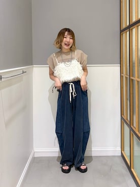 「LEPSIM（レプシィム）のデニムドッキングパンツ　1023674（デニムパンツ、ブルー系）」を使った、みさみささん（レディース・158cm）の夏コーディネート