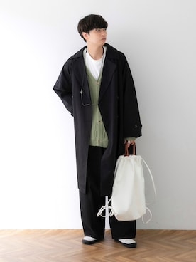 「SENSE OF PLACE by URBAN RESEARCH（センスオブプレイスバイアーバンリサーチ）のアイテム（トレンチコート）」を使った、akiiiiさん（メンズ・181cm）の冬コーディネート