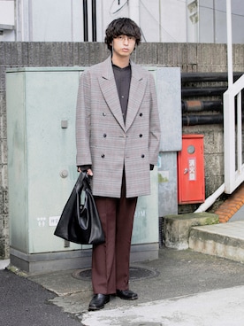 「SENSE OF PLACE by URBAN RESEARCH（センスオブプレイスバイアーバンリサーチ）のフェイクレザーマルシェバッグ（トートバッグ）」を使った、わたべさん（メンズ・181cm）の冬コーディネート