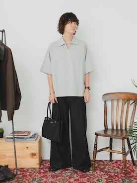 「SENSE OF PLACE by URBAN RESEARCH(センスオブプレイスバイアーバンリサーチ)のライトダンボールポンチハーフジップ Tシャツ(Tシャツ/カットソー、グレー系)」を使った、わたべさん(メンズ・181cm)の夏コーディネート