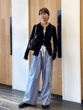 「ADAM ET ROPE'（アダムエロペ）のアイテム（スラックス）」を使った、shindoさん（レディース・160cm）の秋コーディネート