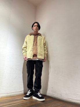 「DIESEL（ディーゼル）のDIESEL SS22 メンズ カーゴパンツ デニム ジョグジーンズ ブラック サステナブル（デニムパンツ）」を使った、uekenさん（メンズ・169cm）の冬コーディネート