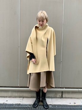 「ケープコート」｜「アイテム（その他アウター）」を使った、mari .さん（レディース・166cm）の秋コーディネート