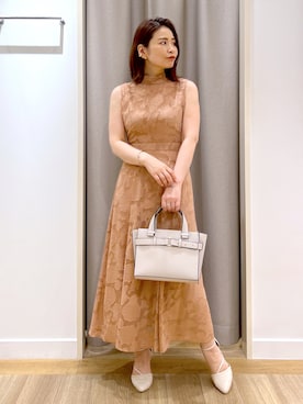 「アイテム（イヤーカフ）」を使った、Kaoriさん（レディース・155cm）の春コーディネート